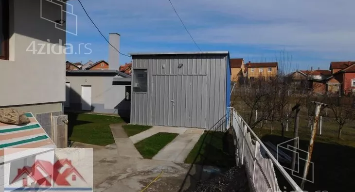 Kuća | 4zida