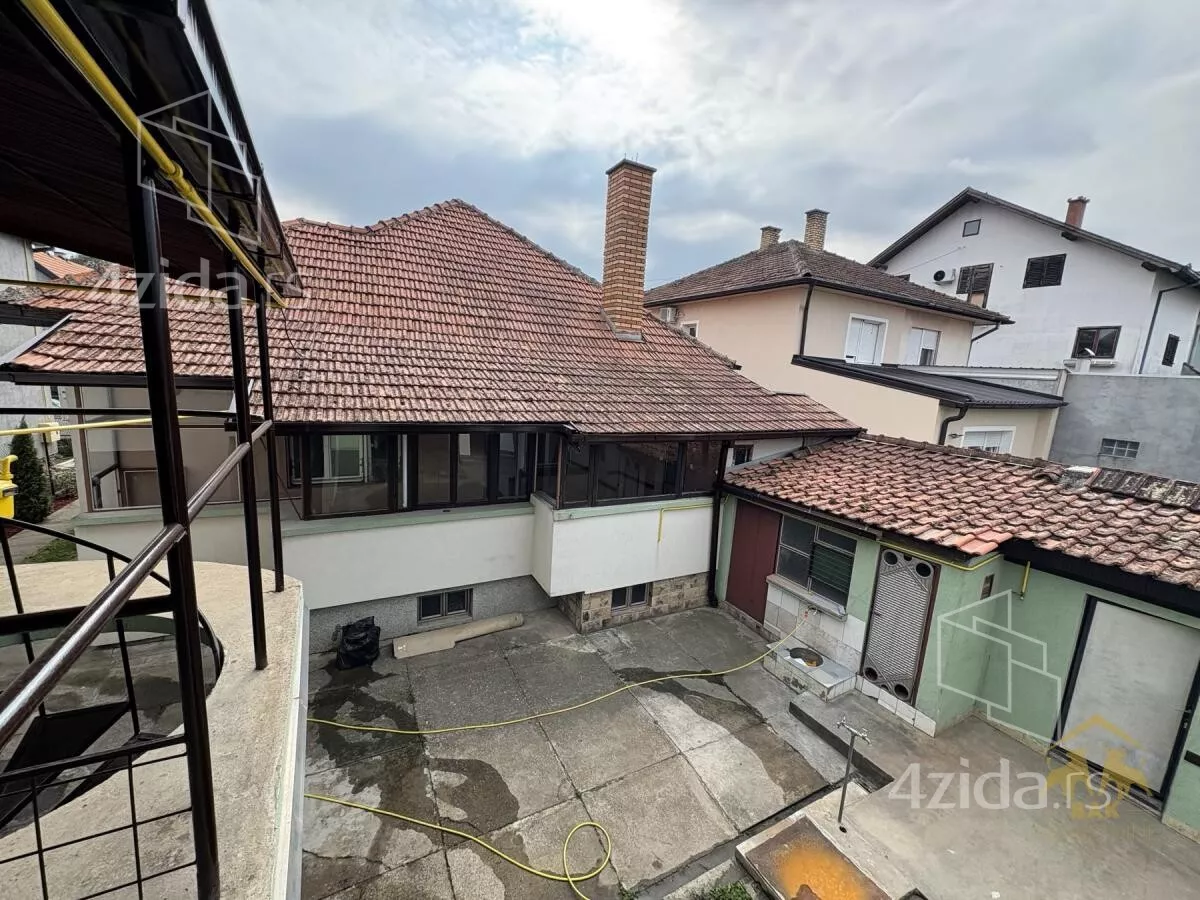 Kuća | 4zida