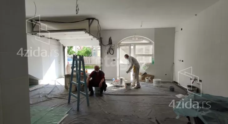 Troiposoban stan | 4zida