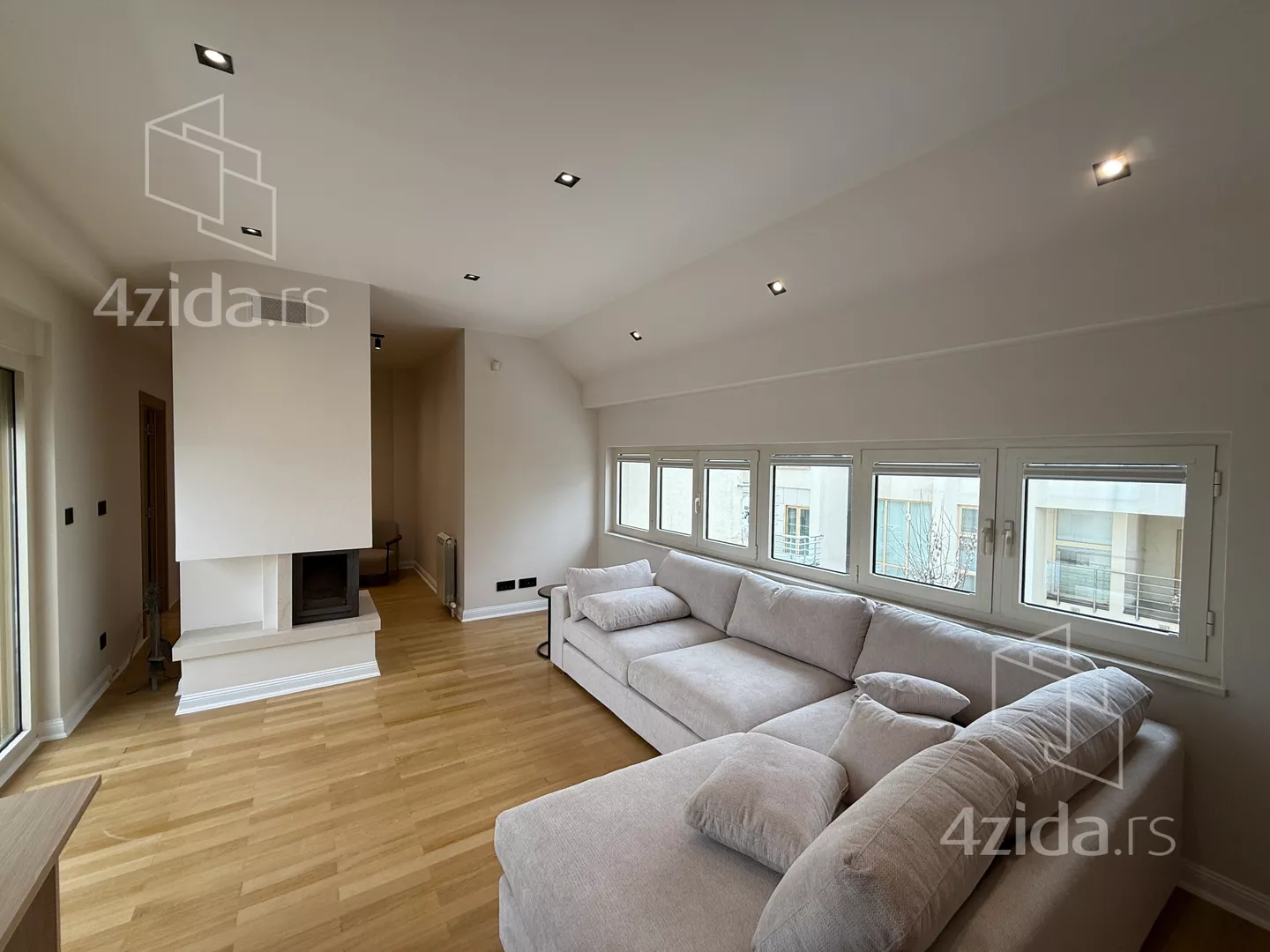 3-etažna kuća | 4zida