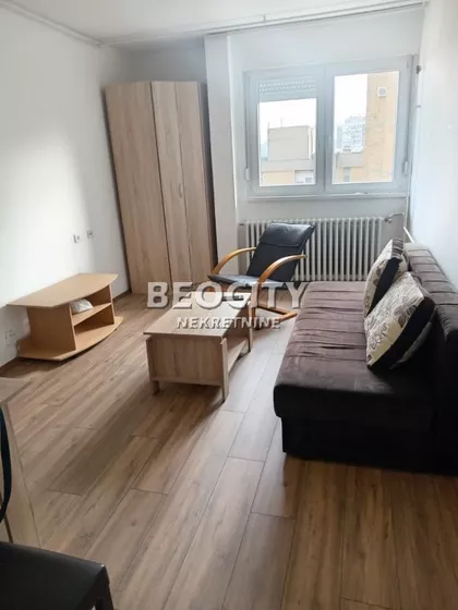 Alekse Šantića | 4zida.rs