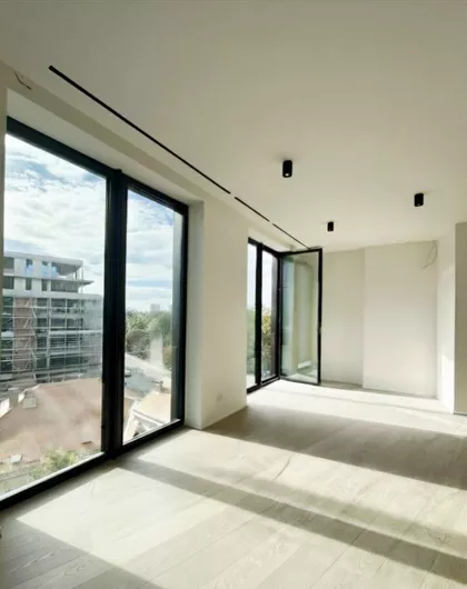 Cara Uroša | 4zida.rs