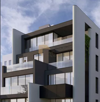 Autokomanda | 4zida.rs