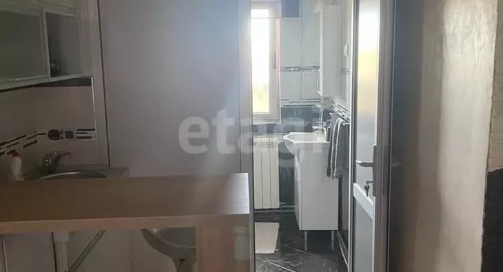 Petoiposoban stan | 4zida