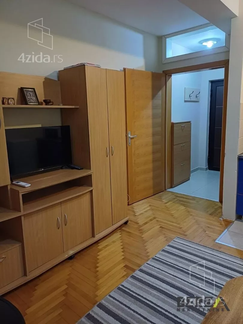 Garsonjera | 4zida