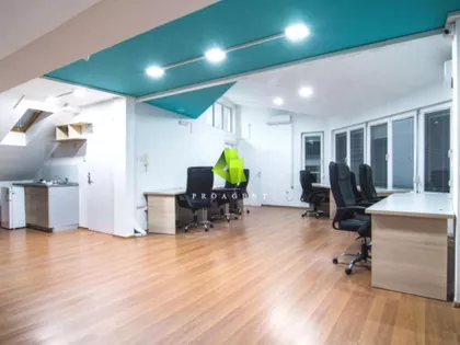 Dom Zdravlja | 4zida.rs