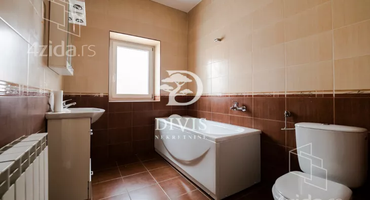 4-etažna kuća | 4zida