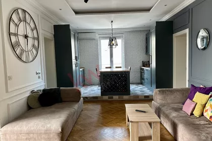 Ustanička | 4zida.rs