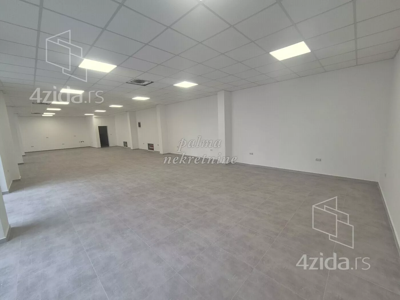 Poslovni prostor | 4zida