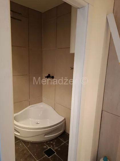 Đeram | 4zida.rs
