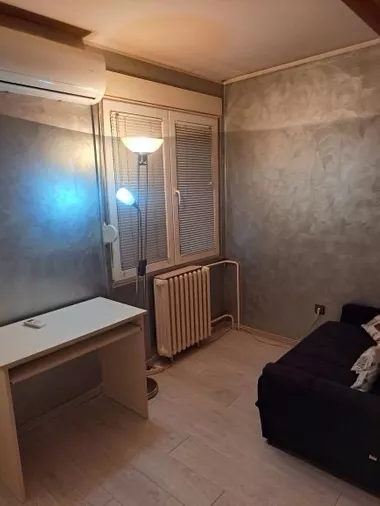 Dragoslava Srejovića 25