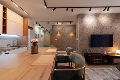 Luke Sučića 9 | 4zida.rs