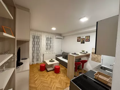 Branimira Ćosića 47 | 4zida.rs