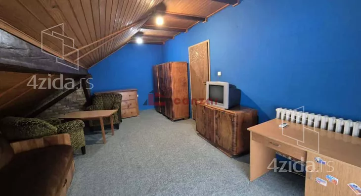 3-etažna kuća | 4zida