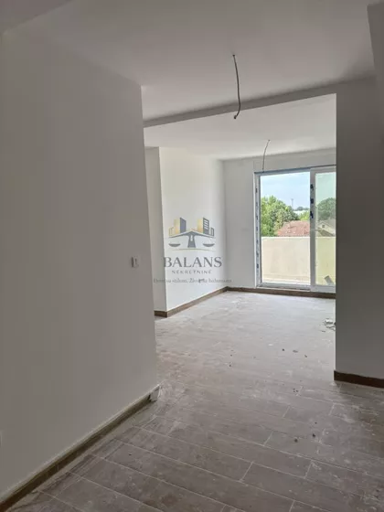 Batajnica | 4zida.rs