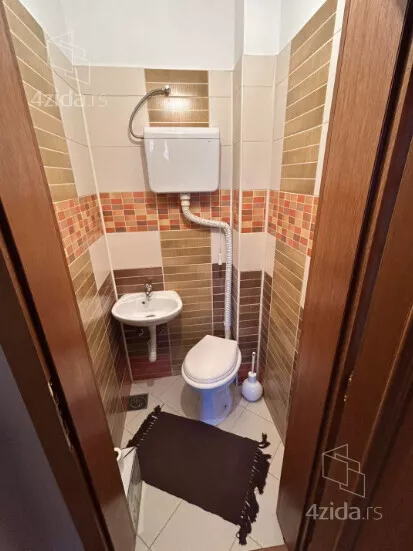 4-etažna kuća | 4zida