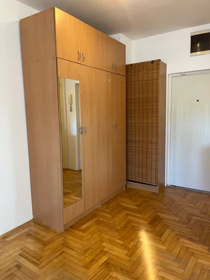Boška Vujića 7 | 4zida.rs