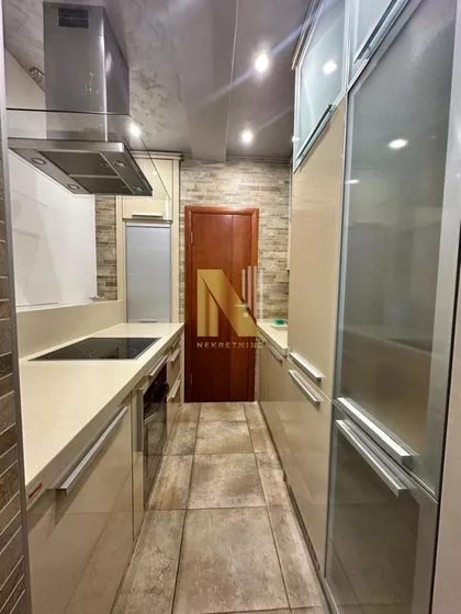 Bulevar Oslobođenja | 4zida.rs