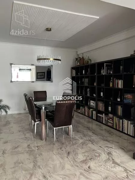 3-etažna kuća | 4zida