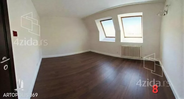 Petosoban stan | 4zida