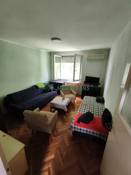 Stevana Momčilovića | 4zida.rs