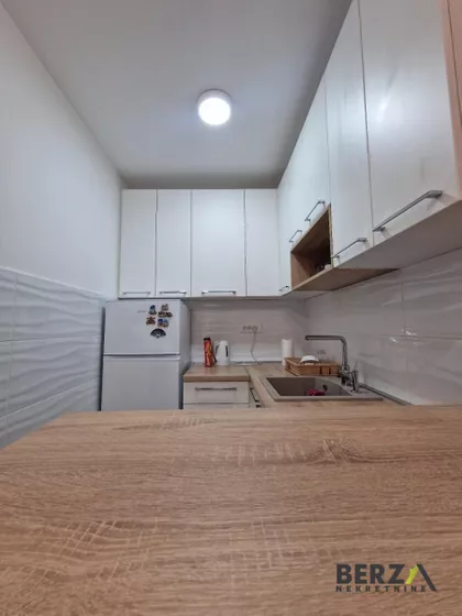 Bulevar Patrijarha Pavla (Somborski Bulevar) | 4zida.rs