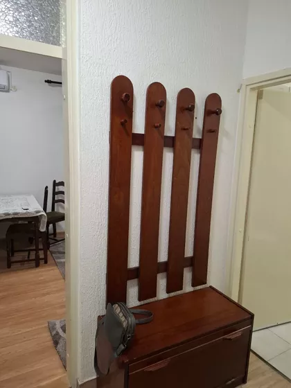 Trg Jakaba I Komora | 4zida.rs