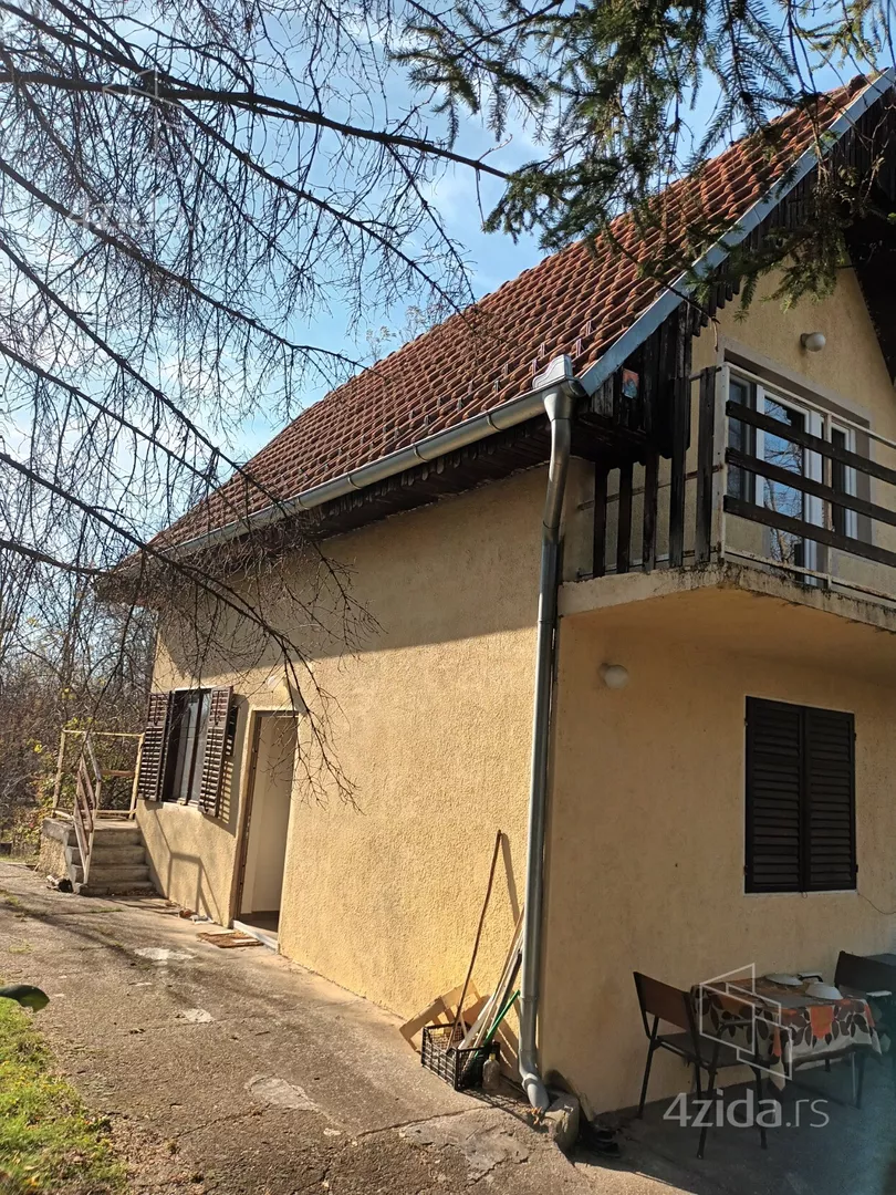 2-etažna kuća | 4zida