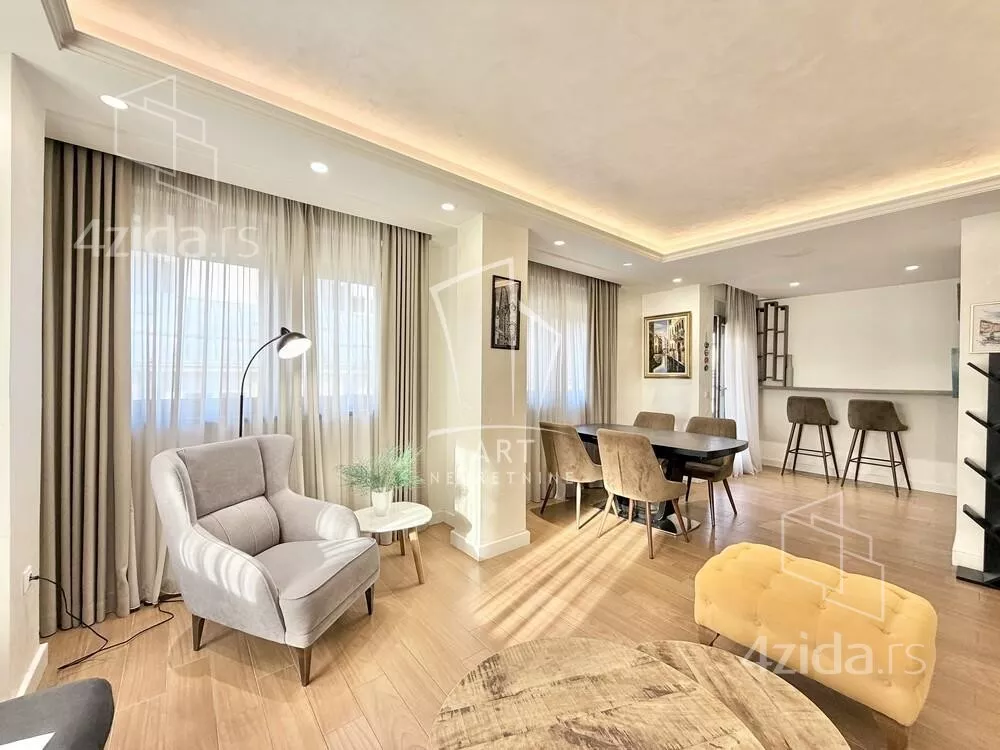 Troiposoban stan | 4zida