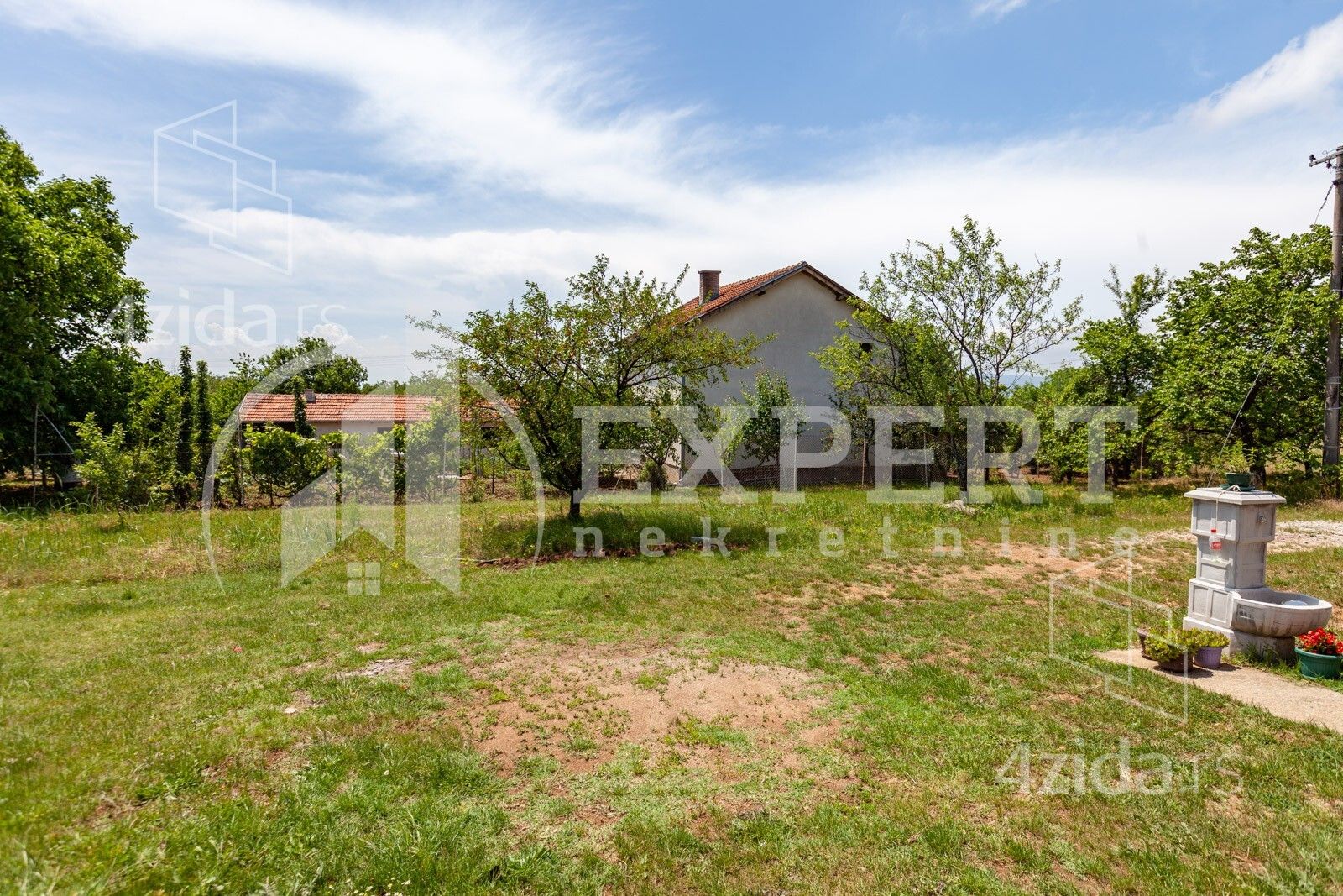 House in Gradska opština Crveni Krst, Vrtište - View 2
