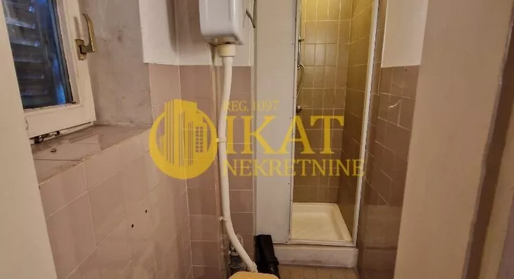 4-etažna kuća | 4zida