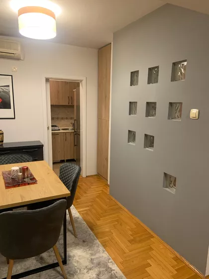 Bogdana Tirnanića | 4zida.rs