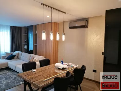 Bulevar Oslobođenja | 4zida.rs