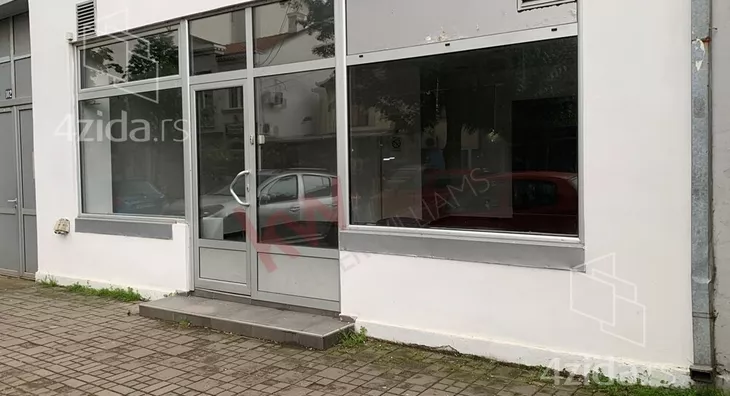 Poslovni prostor | 4zida