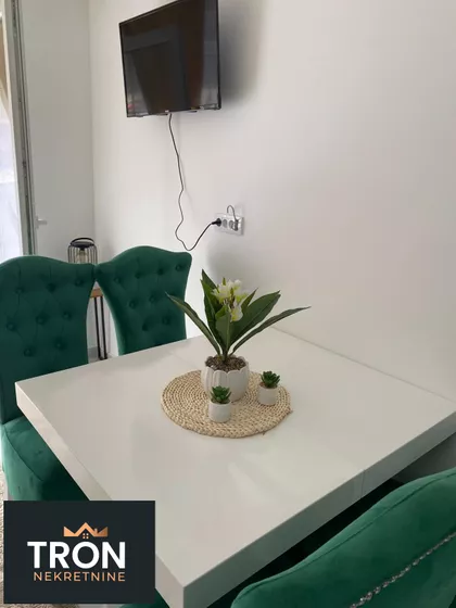 Nemanjina | 4zida.rs