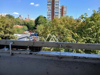 Ustanička | 4zida.rs