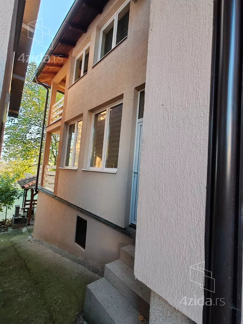 3-etažna kuća | 4zida