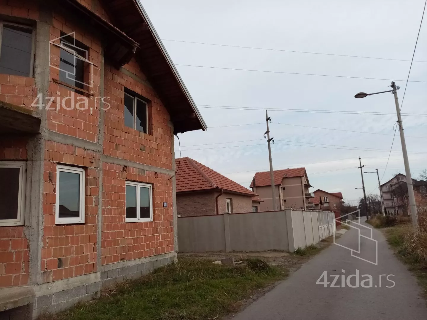 2-etažna kuća | 4zida