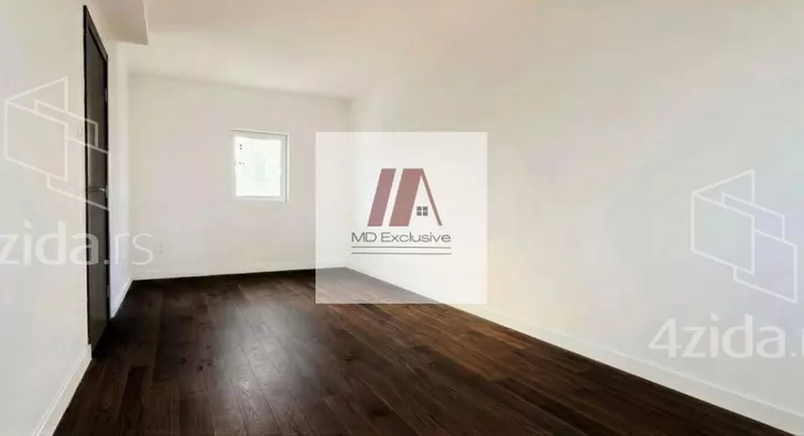 Četvoroiposoban stan | 4zida