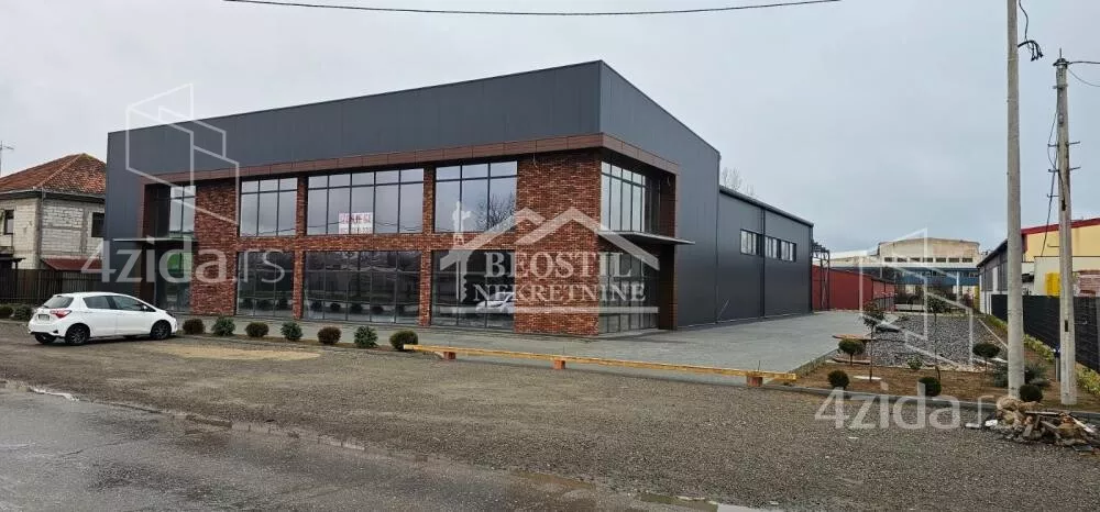 Poslovni prostor | 4zida