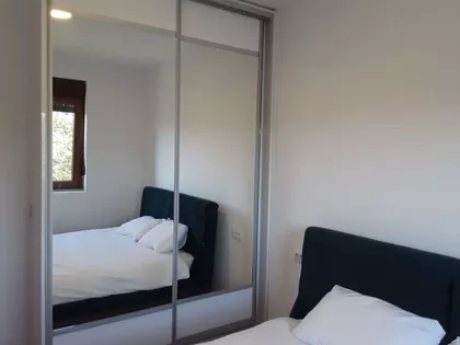 Jelena Anžujska 1 | 4zida.rs