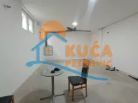 Lokal | 4zida