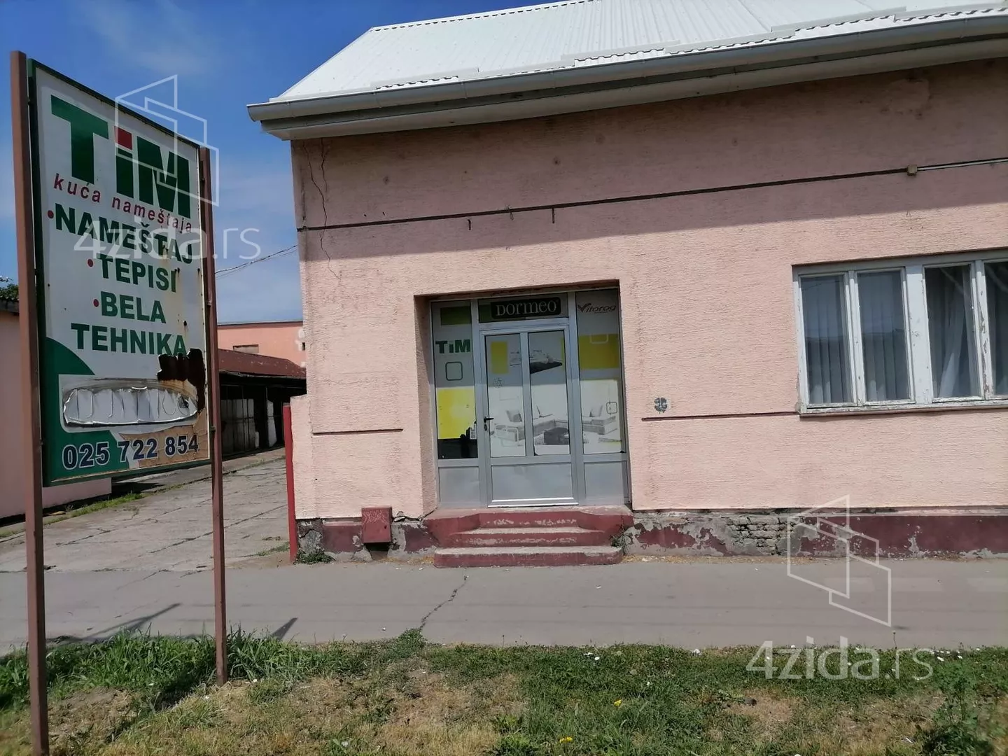 Poslovna zgrada | 4zida
