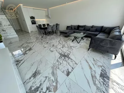 Sremska Kamenica | 4zida.rs