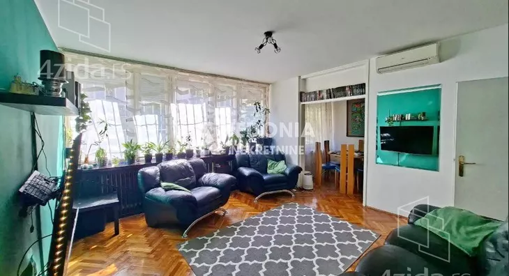 Troiposoban stan | 4zida