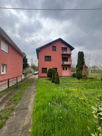 Ljube Davidovića 10 | 4zida.rs