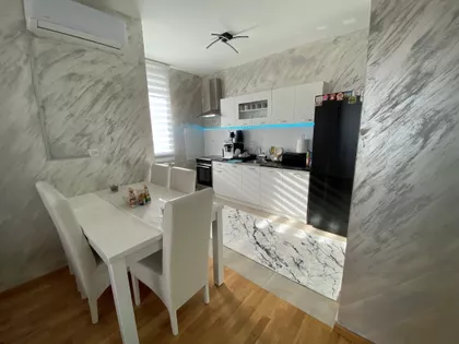 Gradske lokacije | 4zida.rs