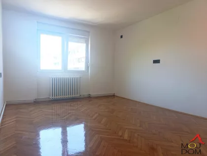 Adamovićevo Naselje | 4zida.rs