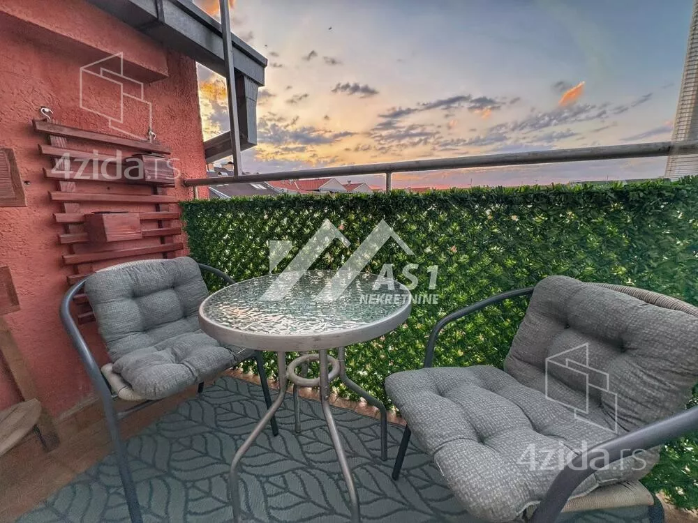 Dvoiposoban stan | 4zida