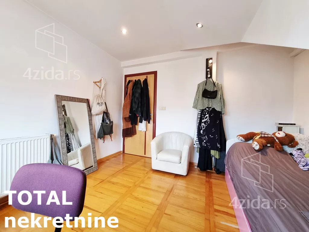 Petosoban stan | 4zida